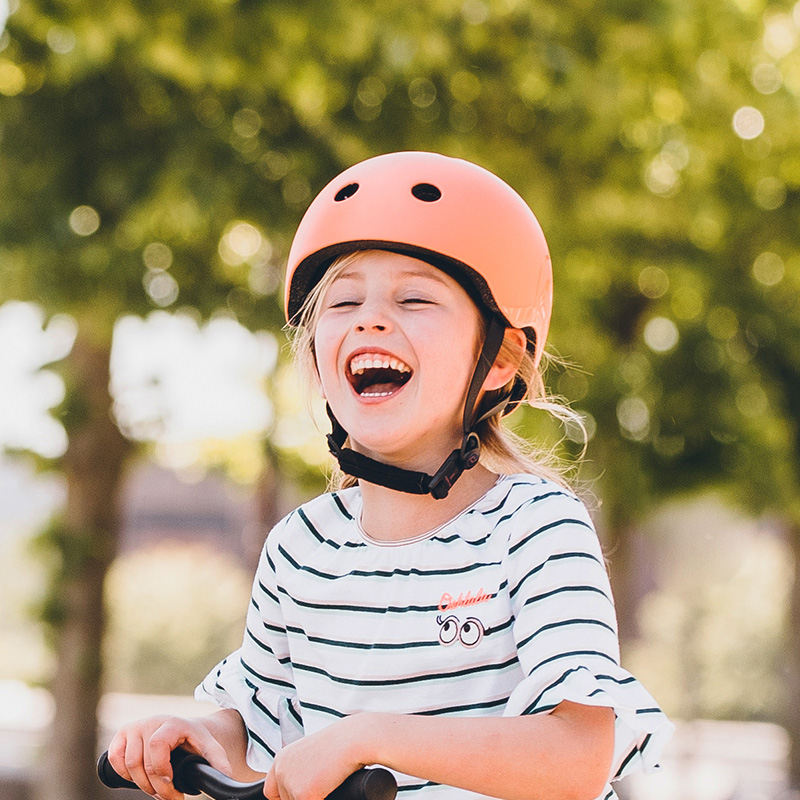 [9월중순 재입고 예정]  초경량 유아 헬멧M (피치) 어린이 자전거 킥보드 헬멧 LED