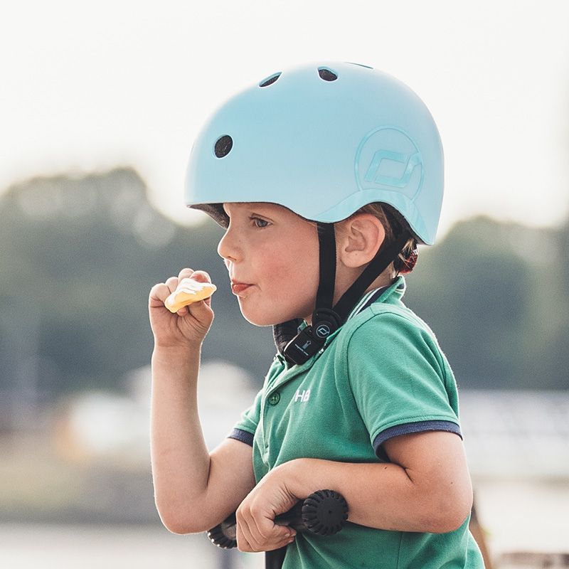 초경량 유아 헬멧M (블루베리) 어린이 자전거 킥보드 헬멧 LED